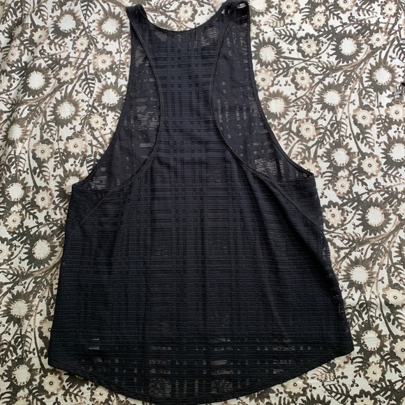 Vimmia Plaid Dash Tank - Picture 3 of 11